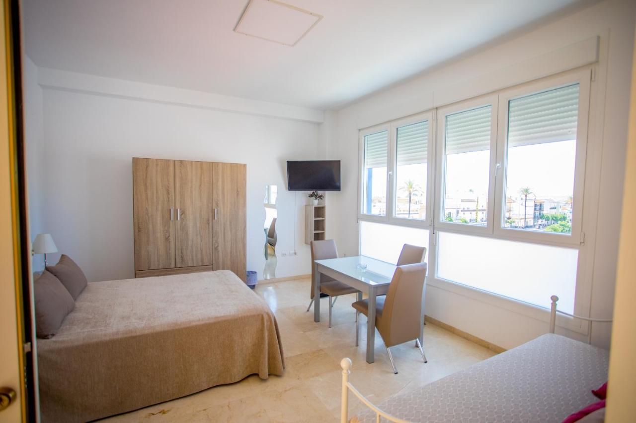 Apartahotel Enfasis-Group El Cuervo  外观 照片
