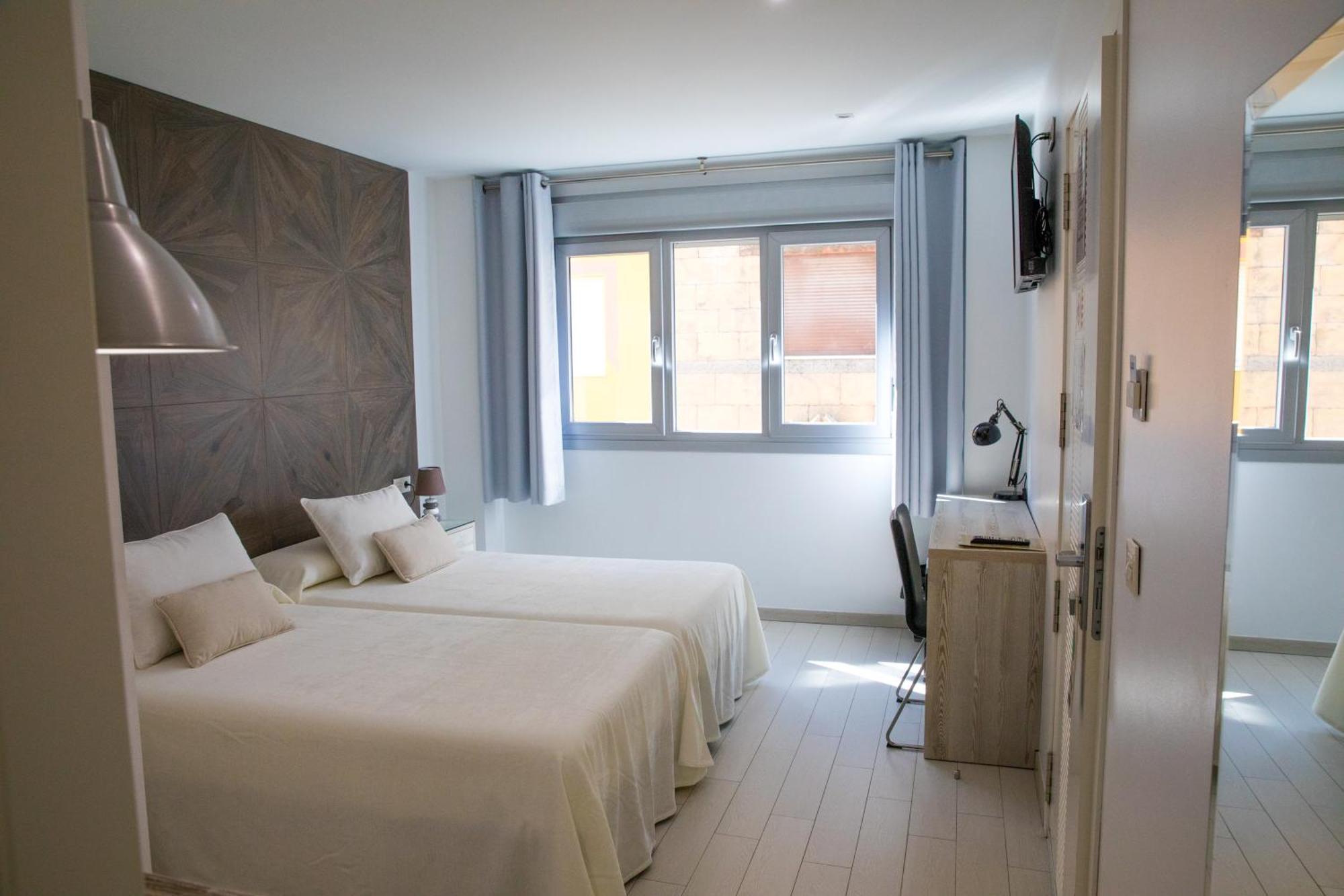 Apartahotel Enfasis-Group El Cuervo  外观 照片
