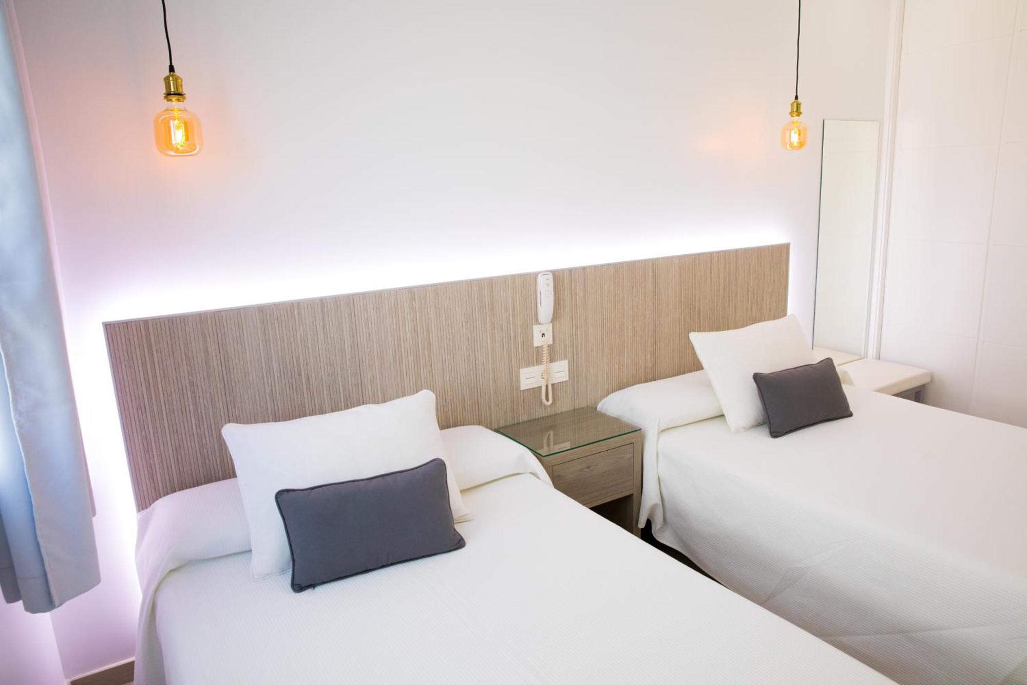 Apartahotel Enfasis-Group El Cuervo  外观 照片