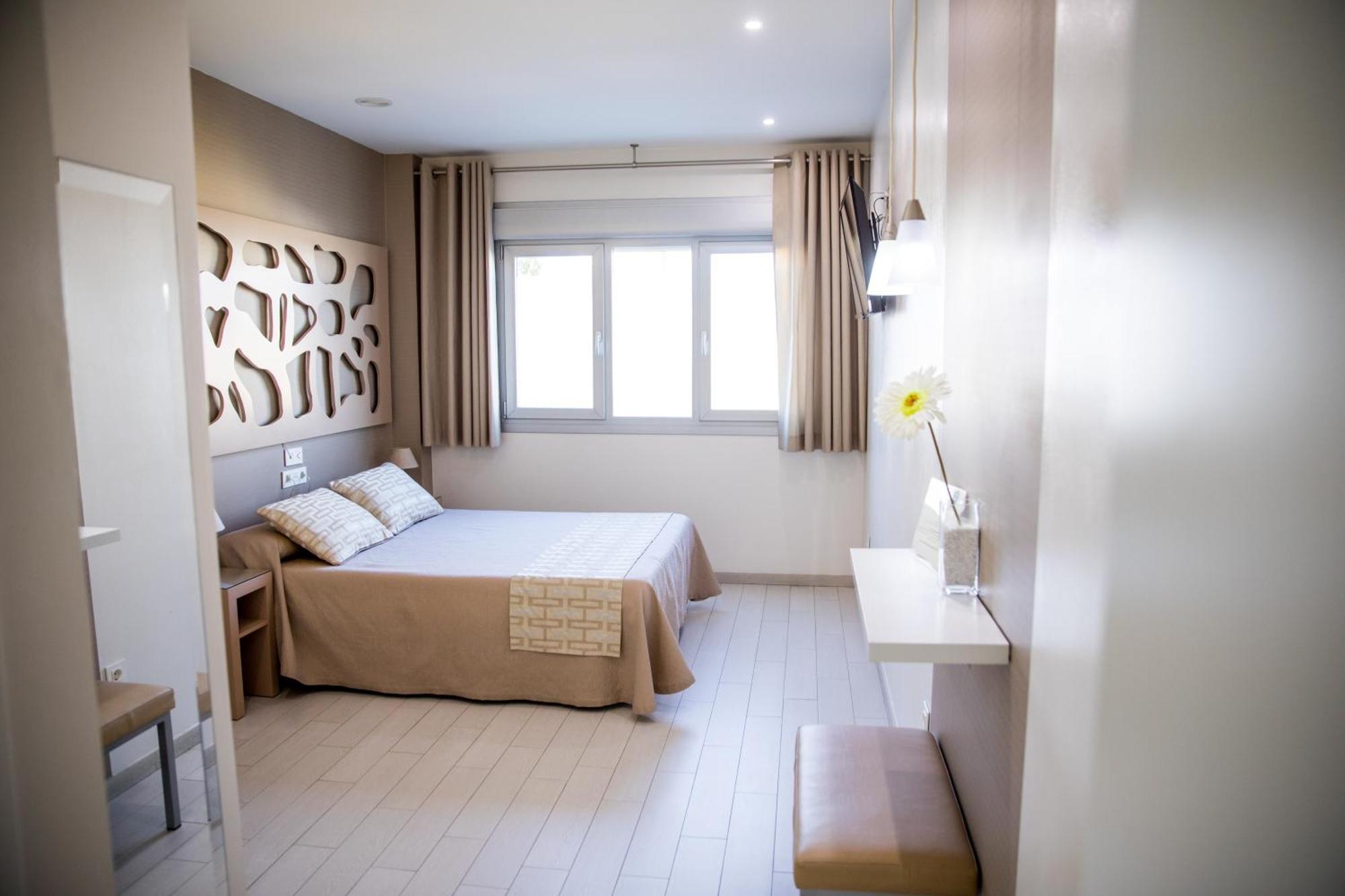 Apartahotel Enfasis-Group El Cuervo  客房 照片